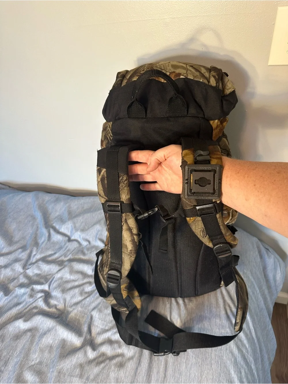 Fieldline Internal Frame Camouflage Hunting Backpack Hip Belt External Pockets